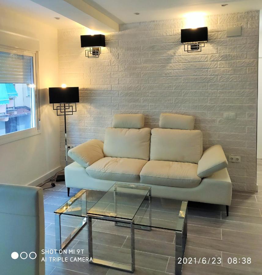 Vialia 2 Centro Apartment Malaga Luaran gambar